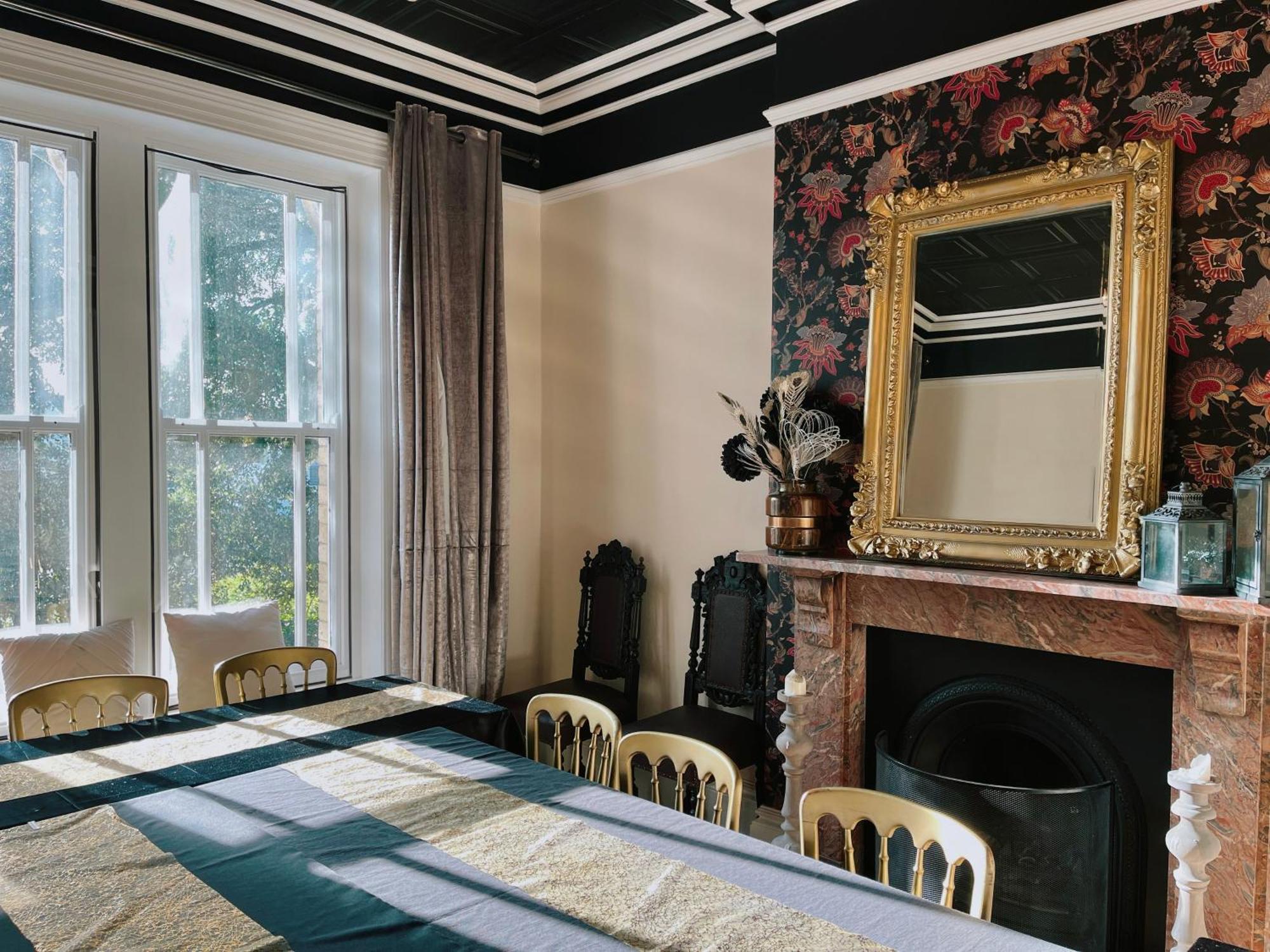 Exquisite 10 Bed Villa Hot Tub And Games Room Barnstaple Exterior photo